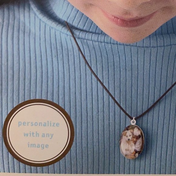 Brand New Martha Stewart Crafts Memory Pendant Kit - Picture 3 of 6